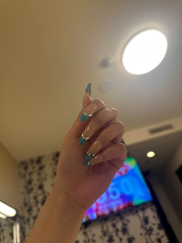 しおん Lounge Belle
