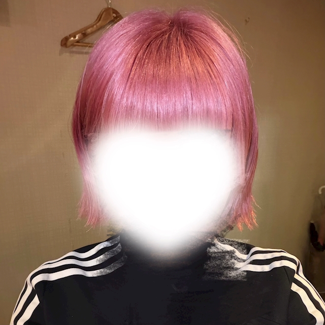 つき
