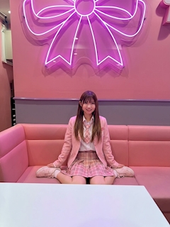 プロフィール写真1・なつき｜ももいろクラス - 大正のガールズバー