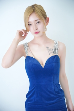 プロフィール写真2・神代  まな｜Lupinus・ルピナス - 刈谷のスナック