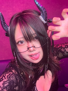 プロフィール写真2・伊織🐬🧵|サキュバスシーシャWISP 博多・ウィスプ - 西中洲・春吉のコンカフェ