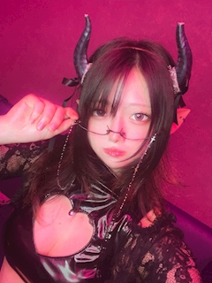 プロフィール写真1・伊織🐬🧵|サキュバスシーシャWISP 博多・ウィスプ - 西中洲・春吉のコンカフェ