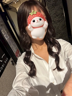 プロフィール写真2・🔰かりな　シュシュ新橋烏森｜ChouChou Shinbashi・シュシュ新橋烏森口店 - 新橋のキャバクラ
