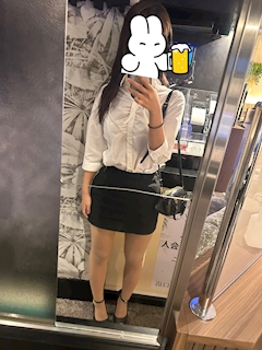 プロフィール写真3・🔰かりな　シュシュ新橋烏森｜ChouChou Shinbashi・シュシュ新橋烏森口店 - 新橋のキャバクラ