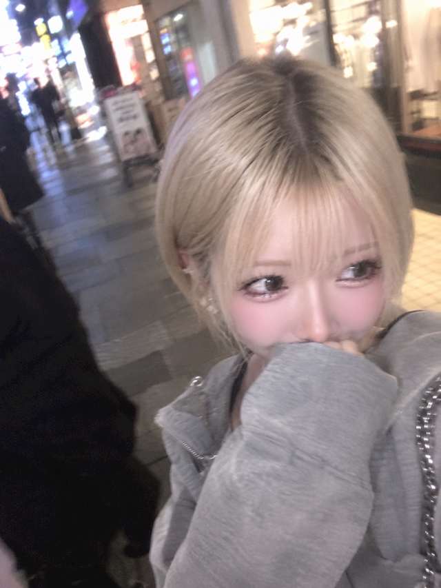 めろ