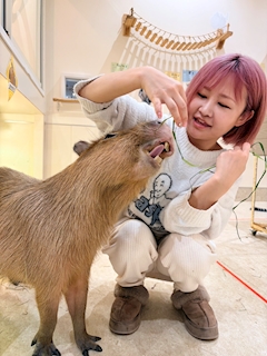 プロフィール写真13・上室 篤音|BAR KAWAUSO・バー カワウソ - 金沢片町のスナック