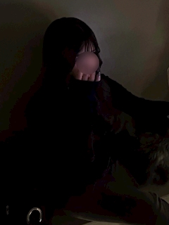 プロフィール写真2・ゆうり｜GIRLS BAR Queen Bee・クイーンビー - 向ヶ丘遊園のガールズバー