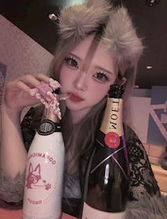 プロフィール写真1・みるく🐺オオカミちゃんカフェ神戸三宮🐺|オオカミちゃんカフェ神戸三宮店 - 三宮のコンカフェ