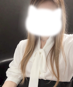 プロフィール写真2・葉月せな|LOUNGE FOXI静岡両替町店・フォクシィシズオカ - 静岡市 呉服町のクラブ/ラウンジ