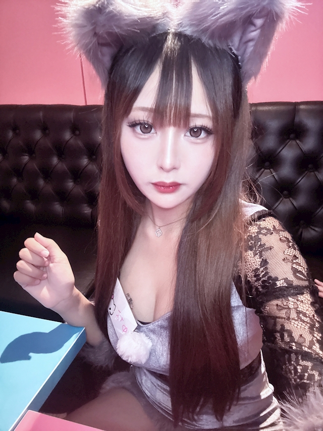ゆな🐺オオカミちゃんカフェ広島🐺