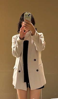 プロフィール写真2・りお｜Girls Bar compagno・コンパーニョ - 三軒茶屋のガールズバー