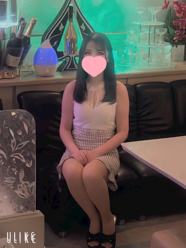 りな KINGDAM LOUNGE