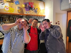 プロフィール写真6・世界一会話が盛り上がらない男🍒よしを|サクランボ少年インターナショナル - 小岩のパブ/スナック