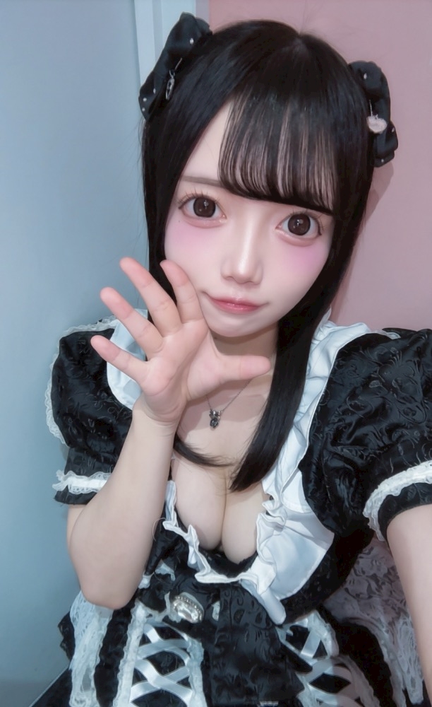 君乃あゆ