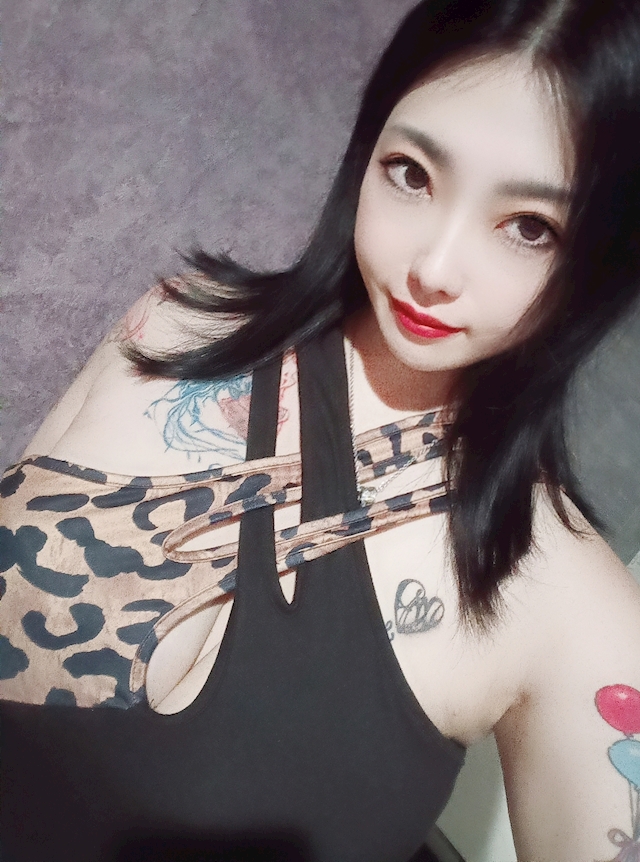 プロフィール写真3・れいな|