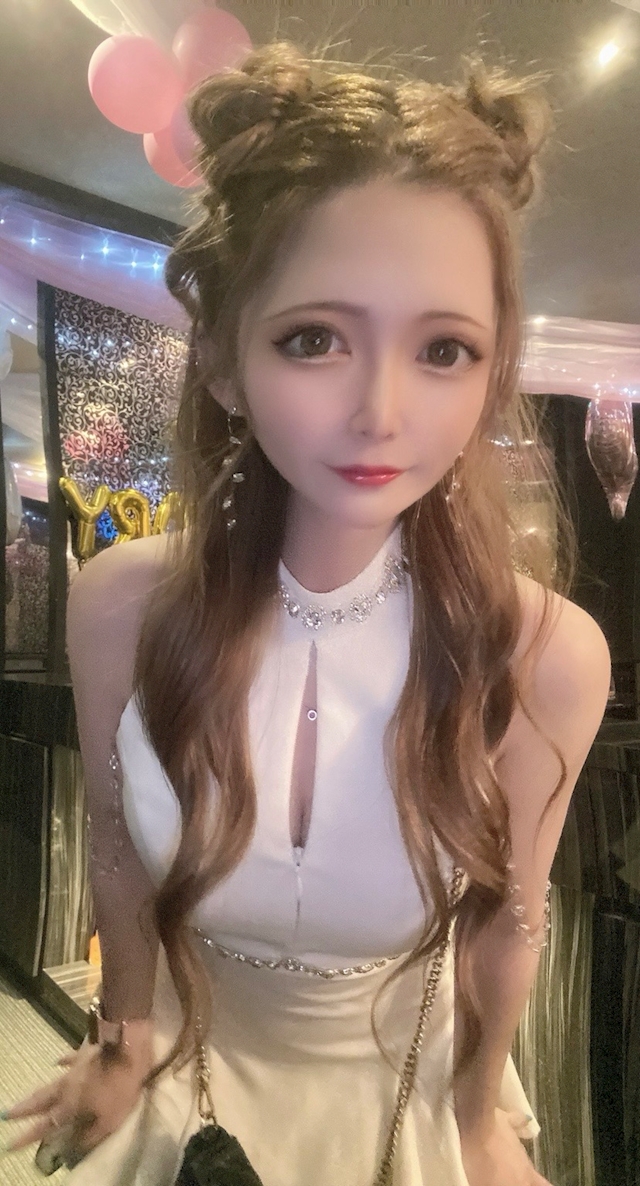 絃咲りのん