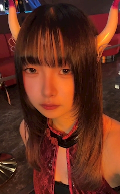 プロフィール写真1・紫苑｜ドラゴンシーシャ 龍幻楼 博多・リュウゲンロウ - 西中洲のコンカフェ