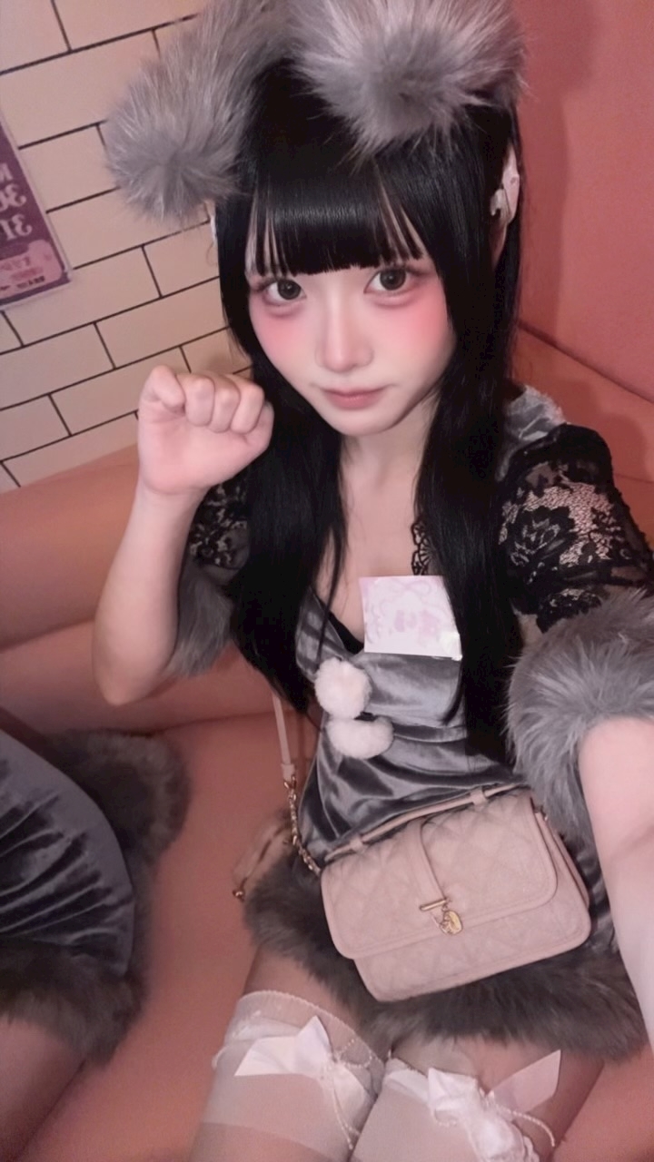 ましろ🐺オオカミちゃんカフェ広島🐺
