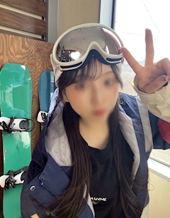 プロフィール写真5・める|THE LOUNGE MIYAKOJIMA・ザ ラウンジ ミヤコジマ - 宮古島のキャバクラ