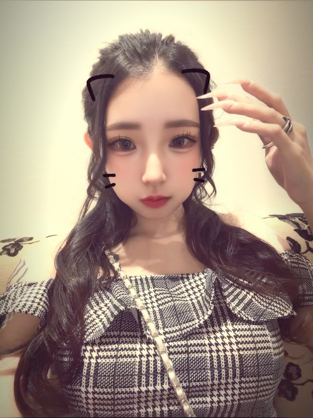プロフィール写真1・一ノ瀬 しおん|