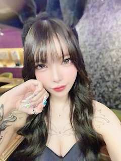 プロフィール写真1・みか|Girls bar MILLION・ミリオン - 名古屋 名駅のガールズバー
