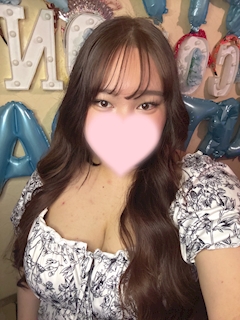 プロフィール写真1・なな(夜の部)|ミナミ・ココロン