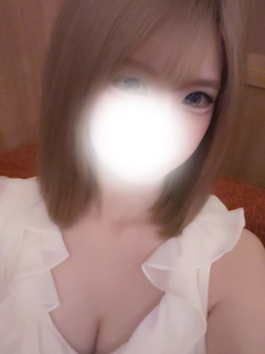 プロフィール写真1・ゆな｜B-panic 梅田店・ビーパニック - 堂山町の昼キャバ