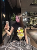 エレナ