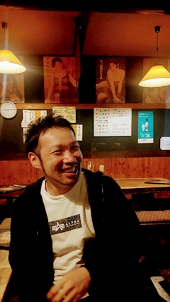 ヒゲ面、解消中