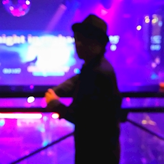 スケサンかくさん