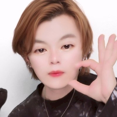Ф瑞樹Ф