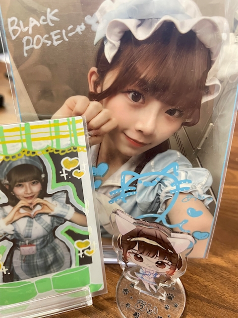 ぶらっくにゃーず