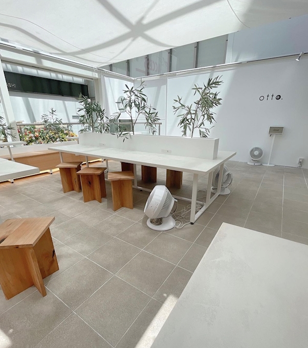 otto. coffee and sweets･ｵｯﾄ ｺｰﾋｰ ｱﾝﾄﾞ ｽｲｰﾂ 心斎橋/カフェ・喫茶 [ポケパラPLUS]