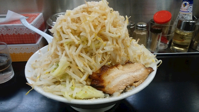 びっくりぎろーラーメン ぎょうてん屋 町田店 ギョウテンヤ マチダテン 町田 ラーメン ポケパラplus