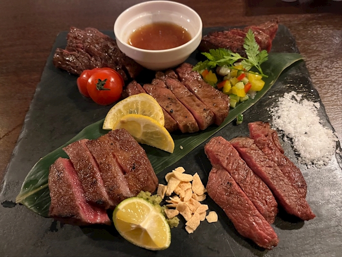 今年初同伴 難波 肉バル 個室 暁 ｱｶﾂｷ 難波 日本橋 道頓堀 バー ポケパラplus