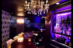 中野 ガールズバー・アザロ 店舗写真