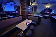 BADGA・バドガ - 国分町のガールズバー 店舗写真