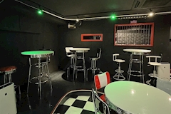 八王子 ガールズバー・ブルーサブマリン 店舗写真