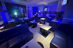 八王子 ガールズバー・ブルーサブマリン 店舗写真