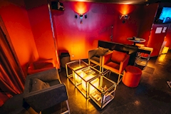 BURLESQUE・バーレスク - 名古屋 大曽根のガールズバー 店舗写真