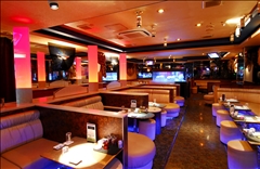C club(シークラブ)店内