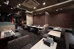 OZ grande・オズグランデ - ミナミのラウンジ/クラブ 店舗写真