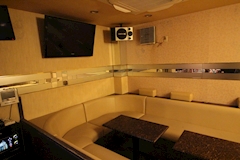 MilkyWay・ミルキーウェイ - 梅田のスナック 店舗写真