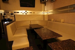 MilkyWay・ミルキーウェイ - 梅田のスナック 店舗写真