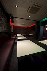 風神雷神・フウジンライジン - 松山のキャバクラ 店舗写真