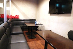 Cafe&Bar TEATRO・ティアトロ - 岡山市(岡山駅前)のガールズバー 店舗写真