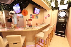 Laugh Tale・ラフテル - 吉祥寺南口のガールズバー 店舗写真