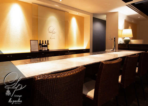 la peche〜ラ・ペーシュ 職種：フロアレディ