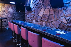 Girl's Bar PREMIUM 船橋店・プレミアム - 船橋のガールズバー 店舗写真