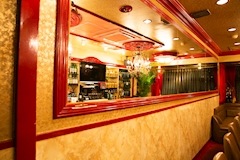 Petit Club ViVian・ヴィヴィアン - 荻窪のパブ/スナック 店舗写真